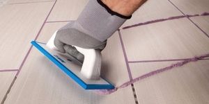 Фугиращи смеси и силиконови уплътнители