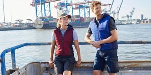 Лятно работно облекло