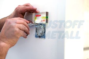 Нивелир компактен акрилен SOLA R 100 green