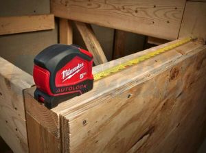 Ролетка с автоматично заключване Milwaukee Autolock K 5/25- 5 м