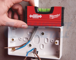 Ръчен нивелир Milwaukee 10 см