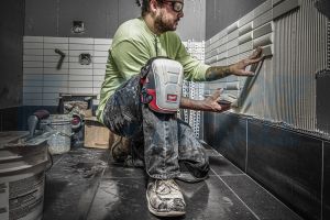 Наколенки премиум Milwaukee без следи