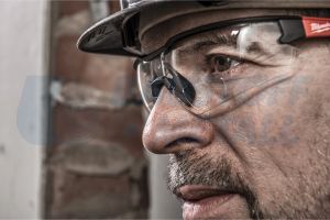 Предпазни очила прозрачни Milwaukee с диоптър (+2.5)