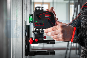 Линеен лазерен нивелир Sola Plano 4DGreen с батерии, зарядно и куфар