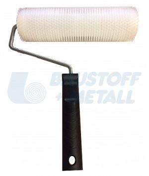 Валяк иглен пластмаса 24 см с дръжка, 1 брой