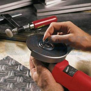 Гайка M14 ъглошлайф бързозатягаща FIXTEC Milwaukee